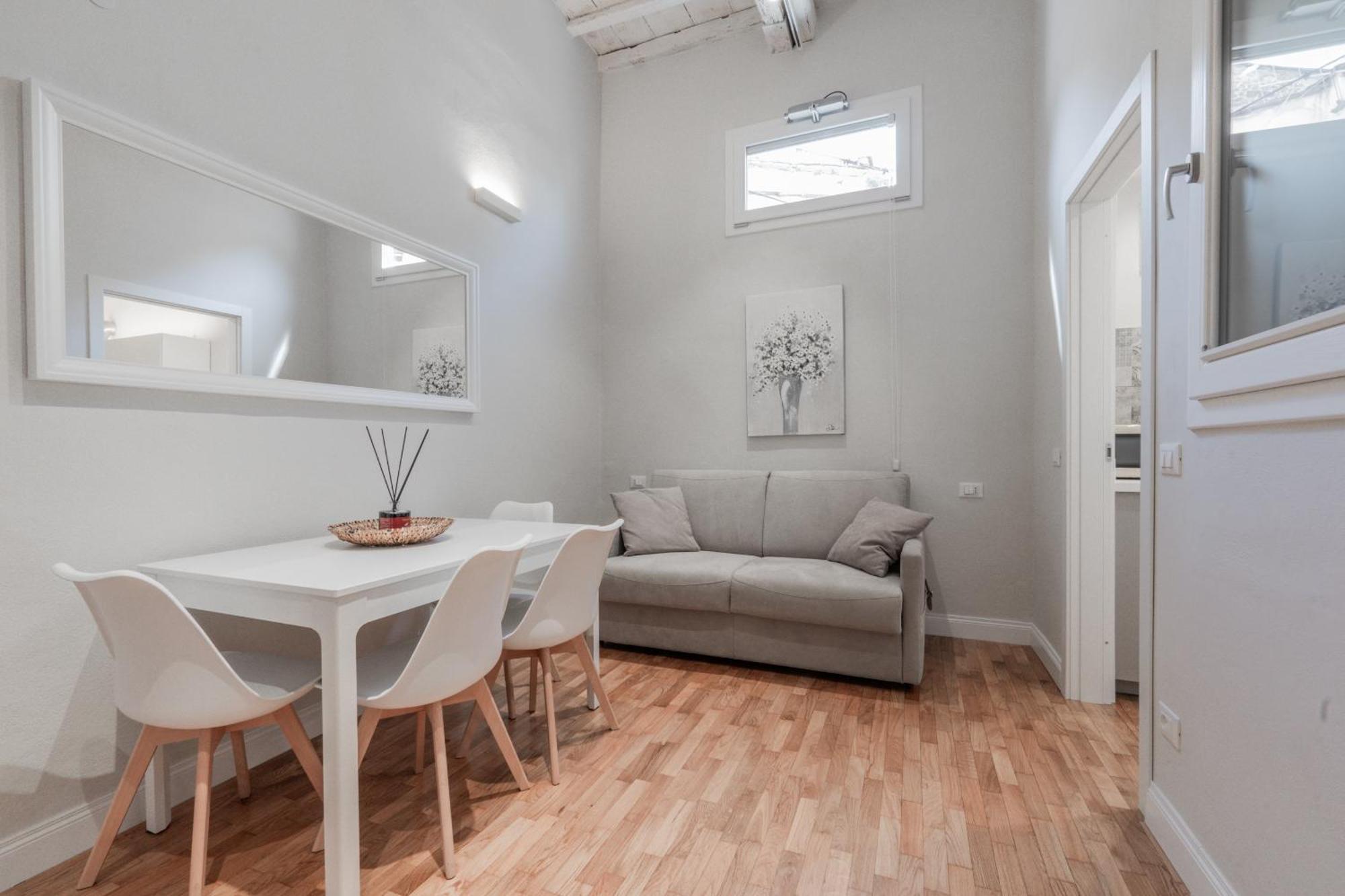 Centro Da Vinci Loft Apartment ฟลอเรนซ์ ภายนอก รูปภาพ