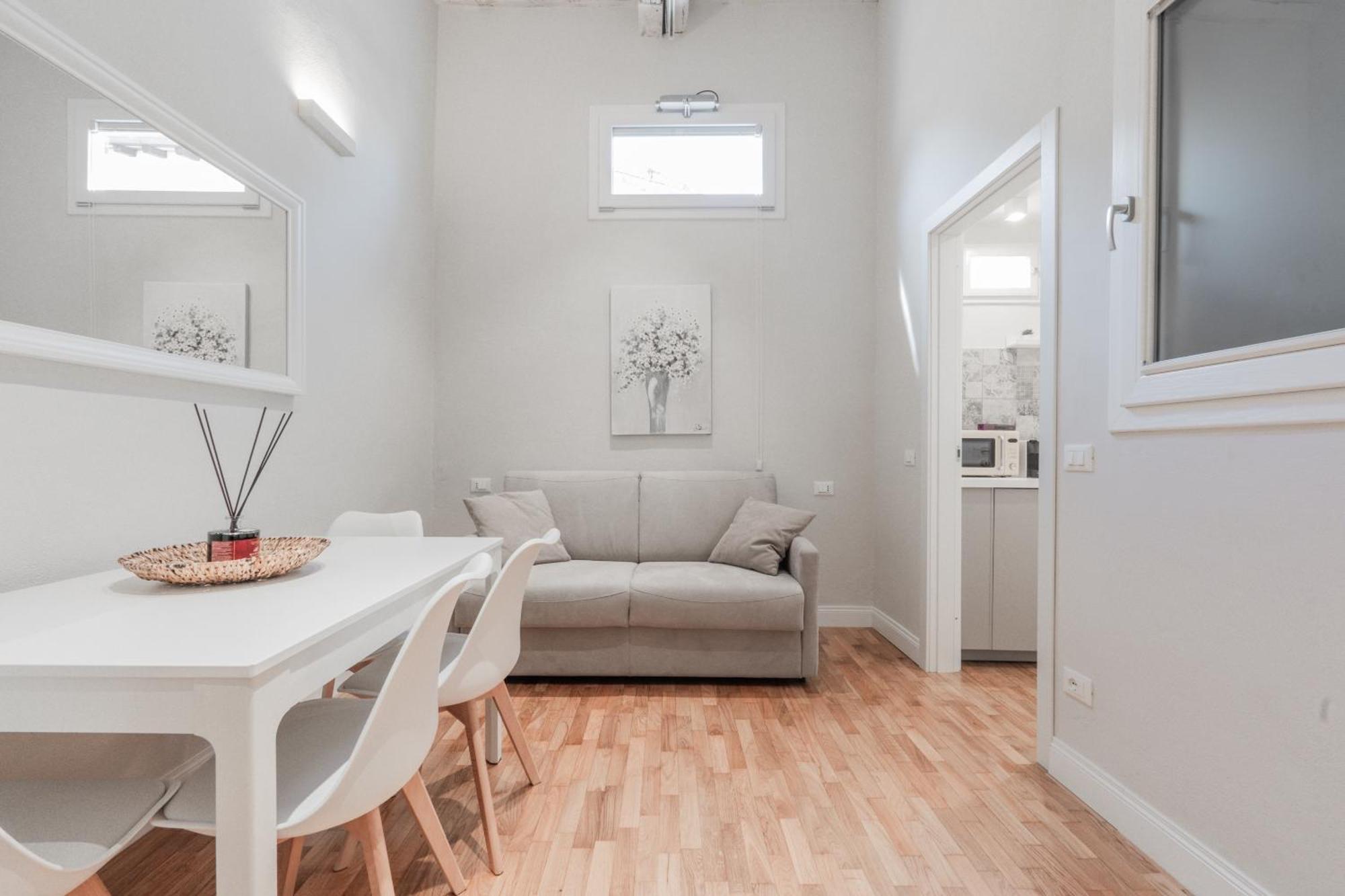 Centro Da Vinci Loft Apartment ฟลอเรนซ์ ภายนอก รูปภาพ